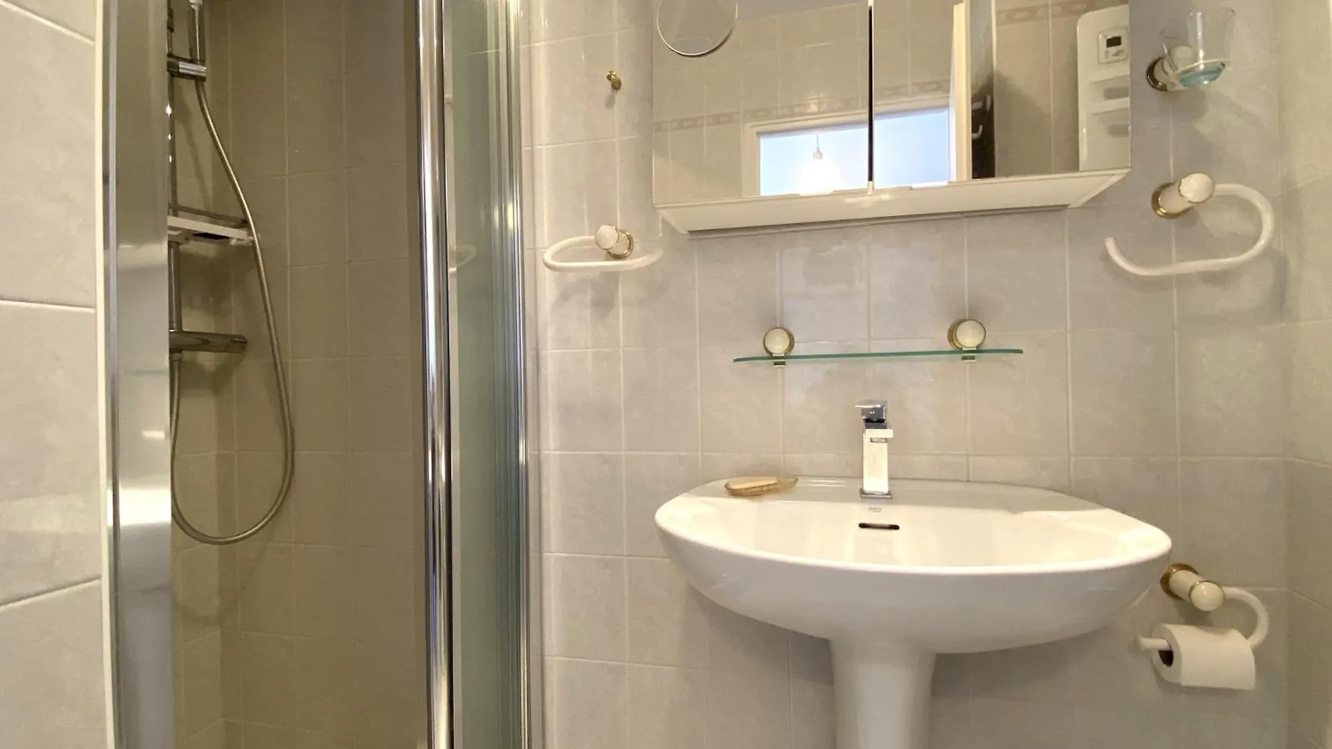 Appartement 1 Chambre Vue Exceptionnelle Sur Mer, Plage De La Greve Blanche Tregastel - Ref 793 Francia